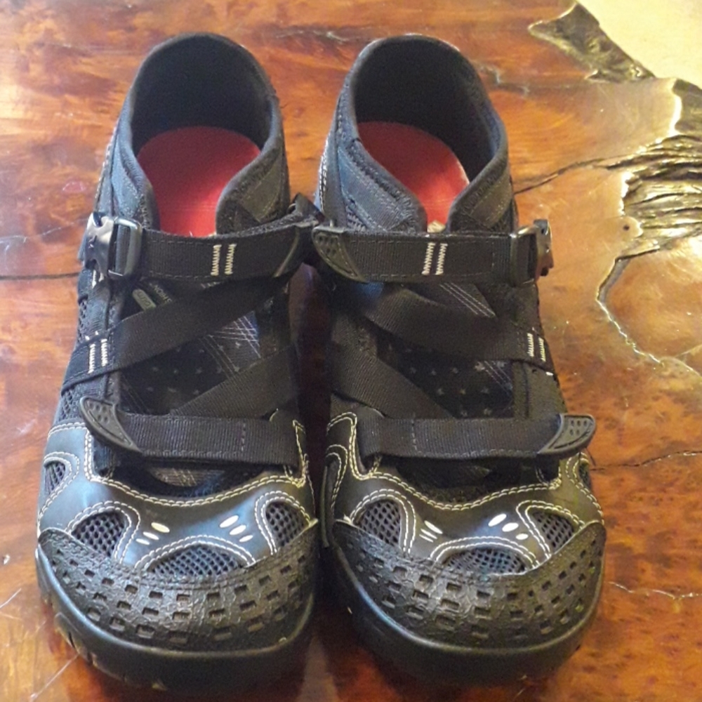 merrell mary jane mesh